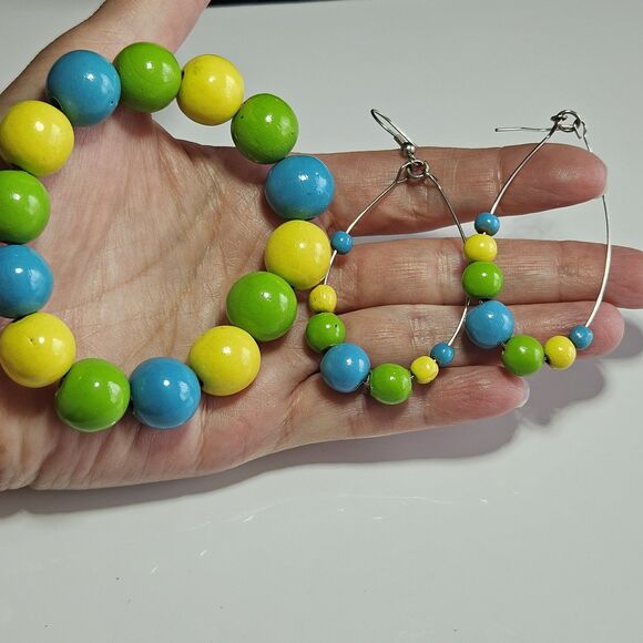 Yellow, Blue Green Silver Tone Matching Wood Beaded Earrings Bracelet Set 7.25" - Picture 2 of 16
